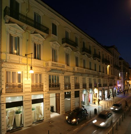 Hotel CHC Torino Castello 자르디니 레알리 Italy thumbnail