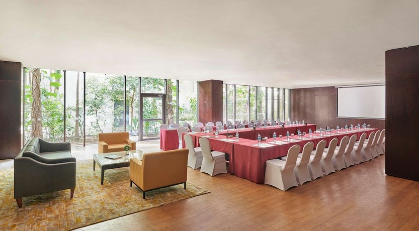 Hyatt Regency Dar es Salaam The Kilimanjaro