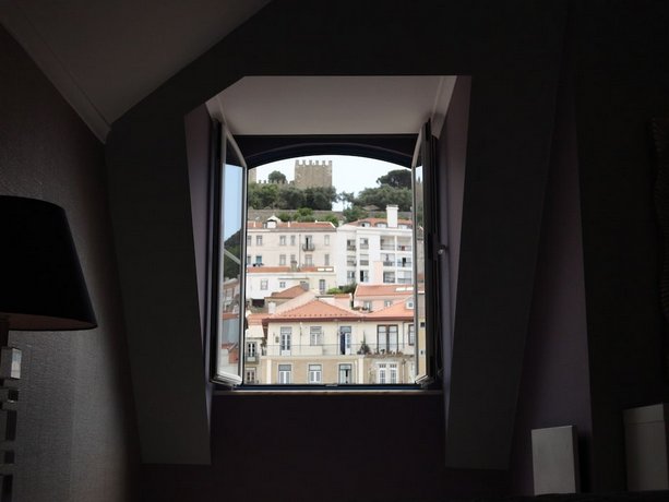 Grande Pensao Residencial Alcobia