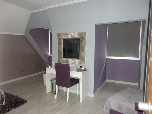 Grande Pensao Residencial Alcobia