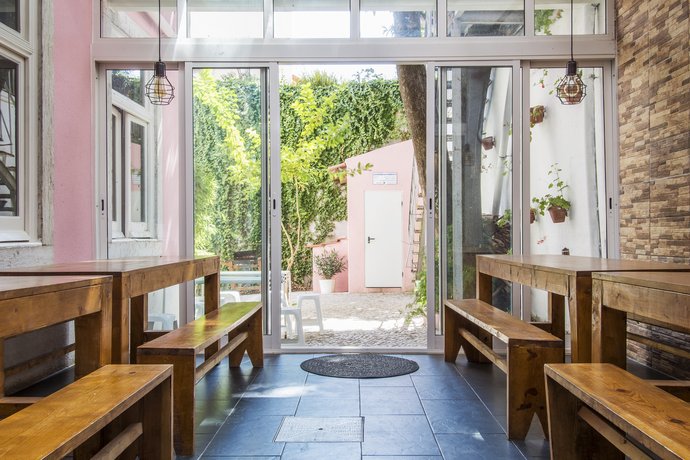 SafeStay Lisbon