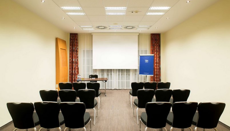 NH Vienna Airport Conference Center
