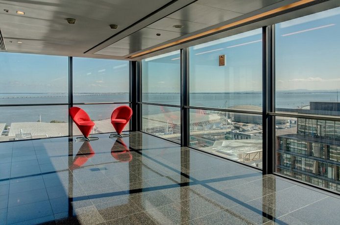 VIP Executive Arts Hotel