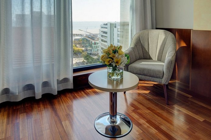 VIP Executive Arts Hotel