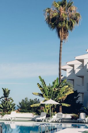 Route Active Hotel