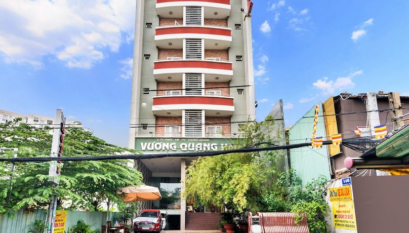 Vuong Quang Hotel City People's Committee Building Vietnam thumbnail