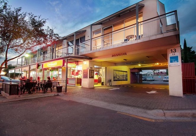 Photo: Semaphore Blue Apartments