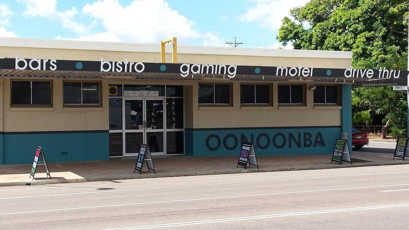 Photo: Oonoonba Hotel Motel