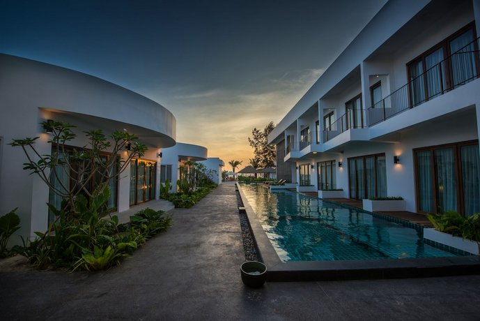 Ren Resort