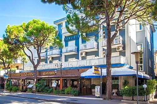 Hotel Danubio Jesolo Pista Azzurra di Jesolo Italy thumbnail
