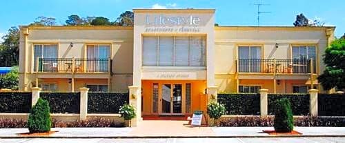 Photo: Lifestyle Apartments at Ferntree