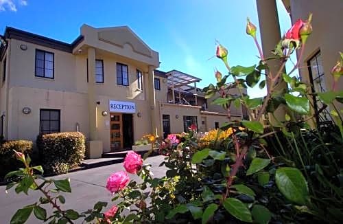 Photo: Canberra Parklands Central Apartment Hotel