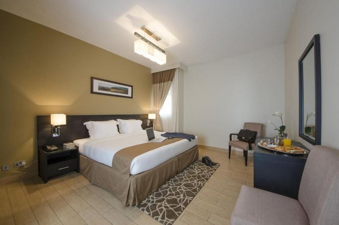 One Bedroom Apartment Near Wtc Metro 무역센터 2 United Arab Emirates thumbnail