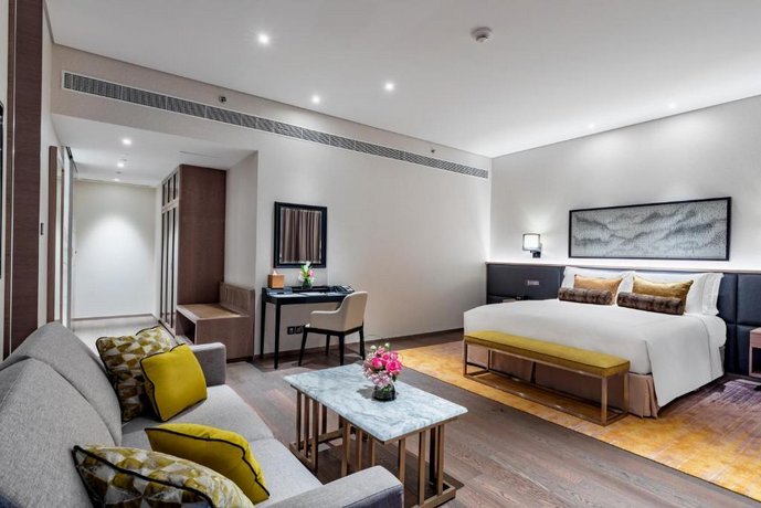 One Bedroom Luxury Suite near interchange number 5 에미레이트 골프 클럽 United Arab Emirates thumbnail