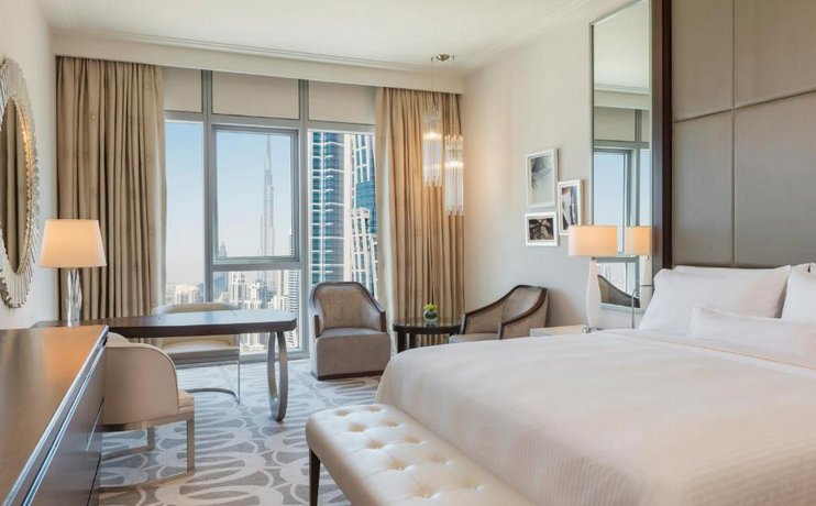 Luxury Deluxe Room On Sheikh Zayed Road By Luxury Bookings Safa Park United Arab Emirates thumbnail