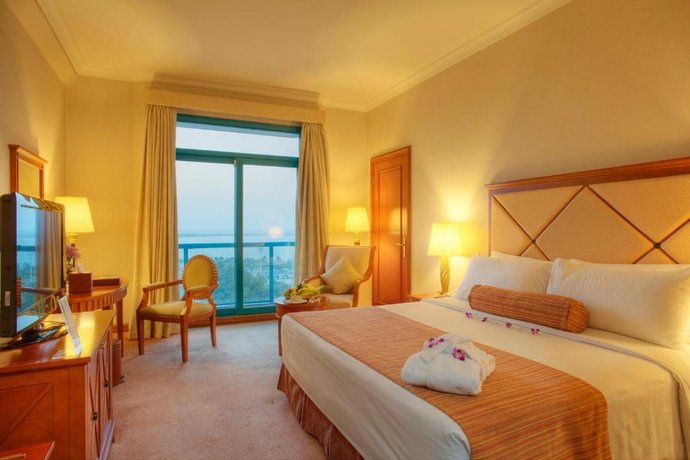 Deluxe Room Near Heritage Park By Luxury Bookings Emirates Divers Centre United Arab Emirates thumbnail