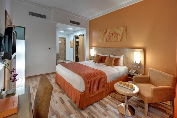 Deluxe Room Near Iranian Hospital Luxury Bookings Al Bada'a United Arab Emirates thumbnail