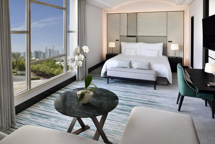 Deluxe Room Near By Montgomerie Golf Club Dubai Emirates Hills United Arab Emirates thumbnail