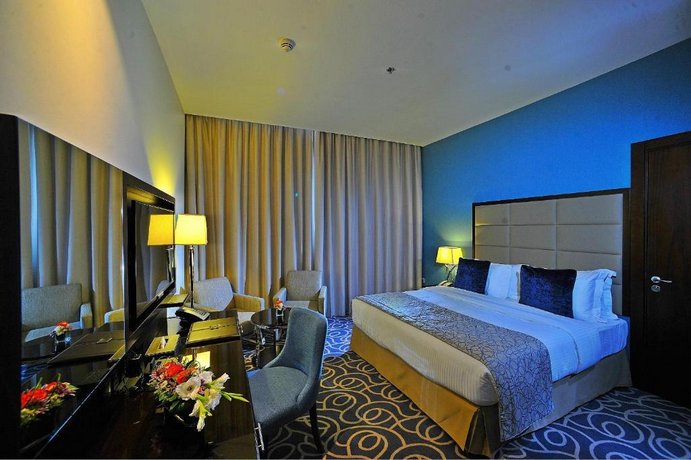 Deluxe Room With City View Near Abu Dhabi Corniche Emirates Divers Centre United Arab Emirates thumbnail
