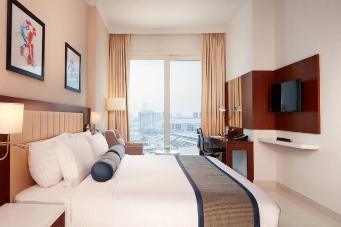 One Bedroom Apartment In Sports City Ac Dubai Autodrome United Arab Emirates thumbnail