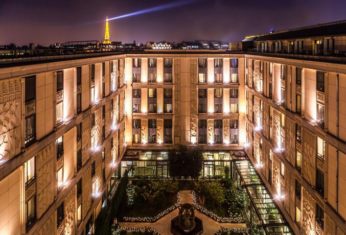 The Hotel du Collectionneur Arc de Triomphe image 1