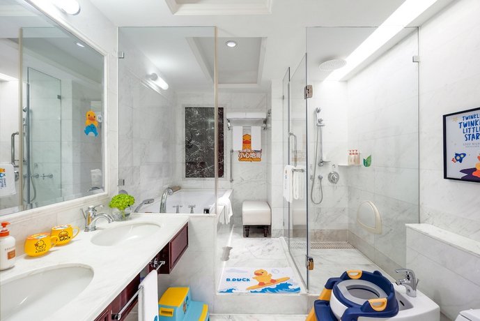 Crowne Plaza Hotel & Suites Landmark Shenzhen