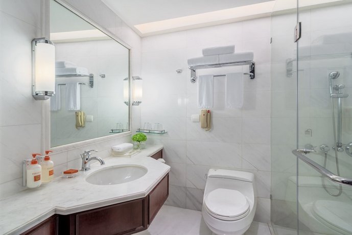 Crowne Plaza Hotel & Suites Landmark Shenzhen