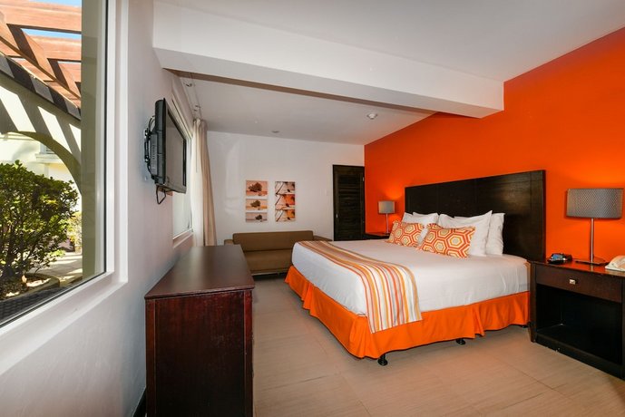 Talk of the Town Beach Hotel & Beach Club by GH Hoteles
