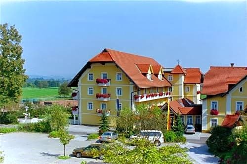 Hotel Garni Koralmblick 그라펜슈타인 Austria thumbnail