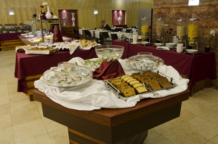 VIP Executive Entrecampos Hotel & Conference