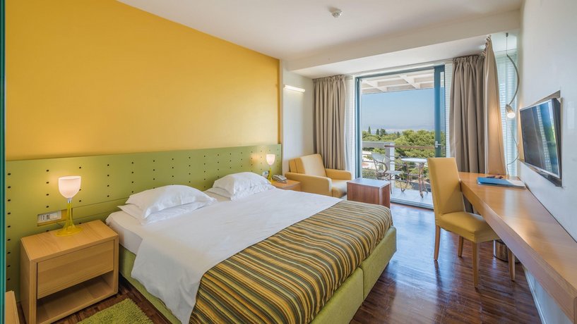 Bluesun Hotel Amor