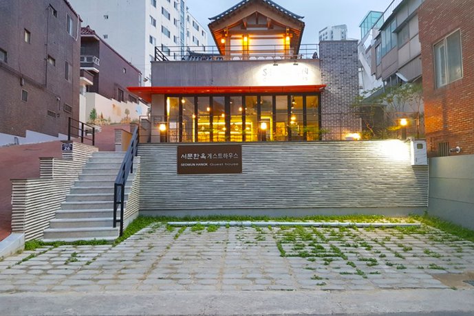 Seomun Guesthouse Chunjugyo Neadang Sungdang South Korea thumbnail