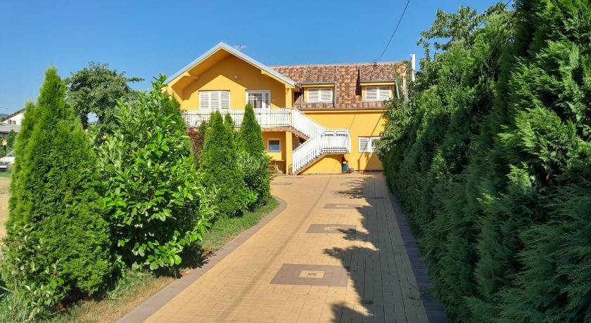 Golden House Apartments Cacak