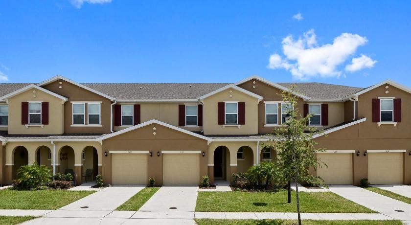 Family Friendly 4 Bd W/ Gameroom Close To Disney 5110