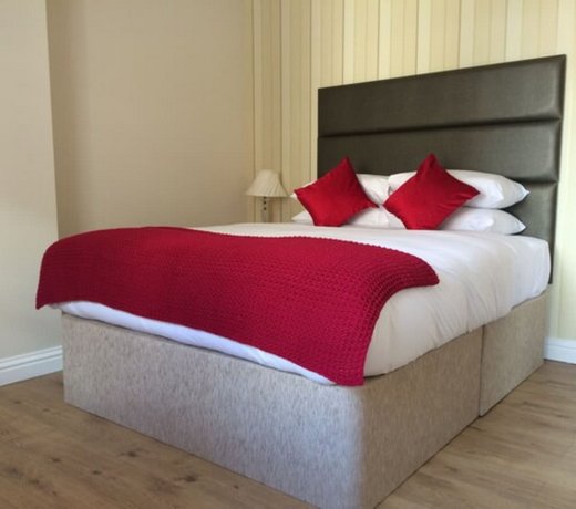 Queens Hotel & Spa