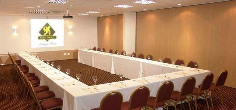 Royal Jardins Boutique Hotel