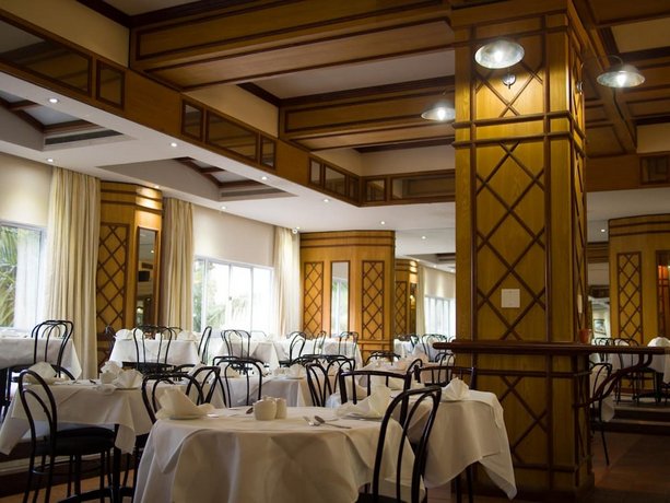 Albany Hotel