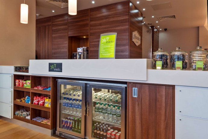 Hampton by Hilton Luton Airport