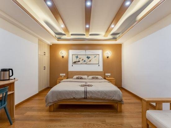 Clouds Inn Suzhou