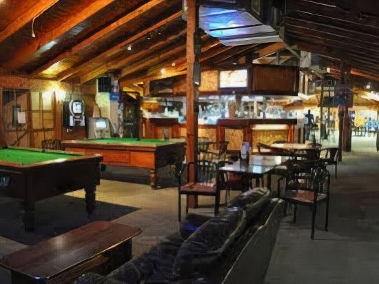 Lightning Ridge Outback Resort & Caravan Park Cumborah Australia thumbnail