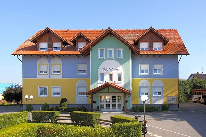 Hotel Der Stockinger Unterpremstatten Austria thumbnail