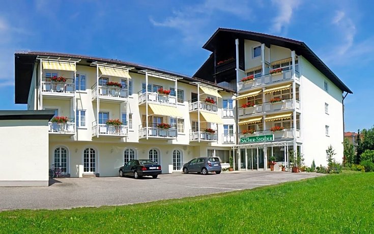 Hotel Sacher-Stoiber 유로파 테르메 바트 푸싱 Germany thumbnail