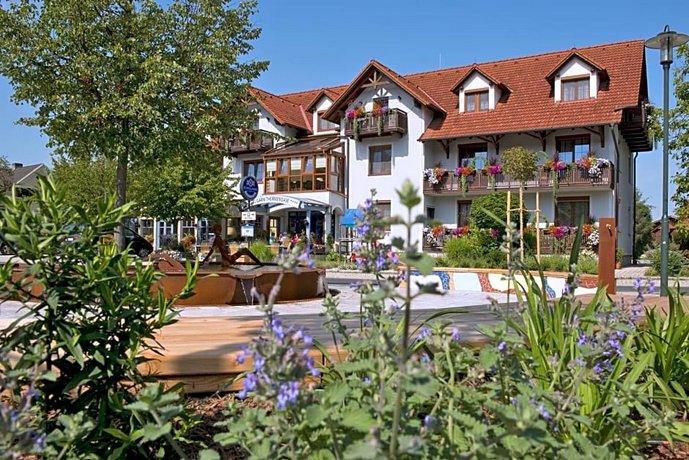 Hotel Garni Thermenoase Deutsch Kaltenbrunn Austria thumbnail