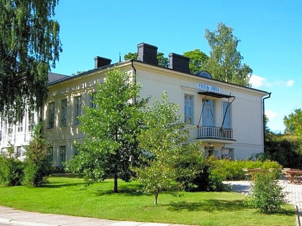 Summer Hotel Villa Aria Savonlinnan Tennis- ja Squashkeskus Finland thumbnail