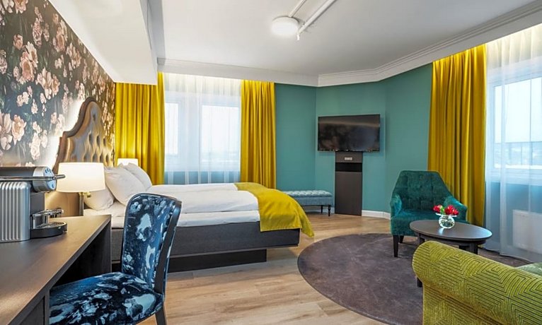 Thon Hotel Høyers