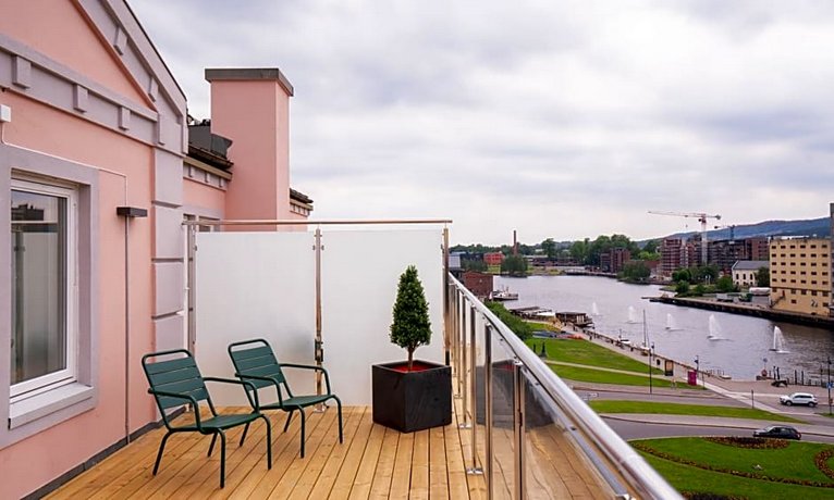Thon Hotel Høyers
