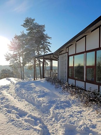 Nordiska Folkhogskolan Bed and Breakfast