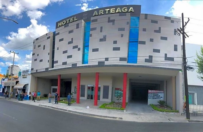 Hotel Plaza Arteaga Estadio de Beisbol Monterrey Mexico thumbnail