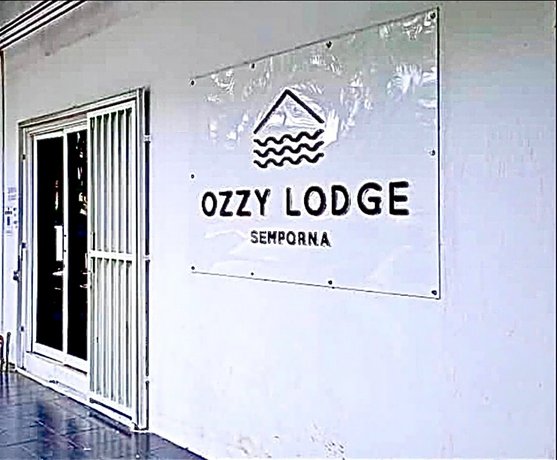 Ozzy Lodge Semporna