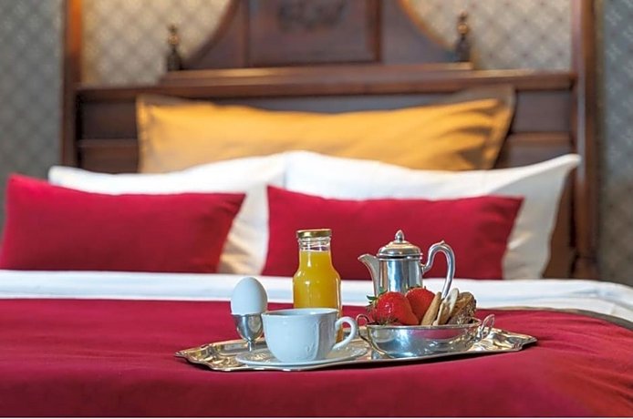 Grand Hotell